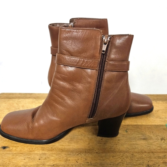 Karen Scott Women's Leather Ankle Boots Size 7.6 - Picture 11 of 16